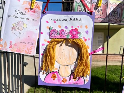 Felicitări de 8 Martie - Ziua Mamei