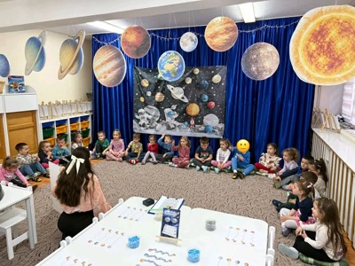 Lecție despre sistemul solar cu planete