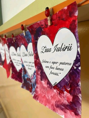 Lucrări de Ziua Iubirii cu inimioare